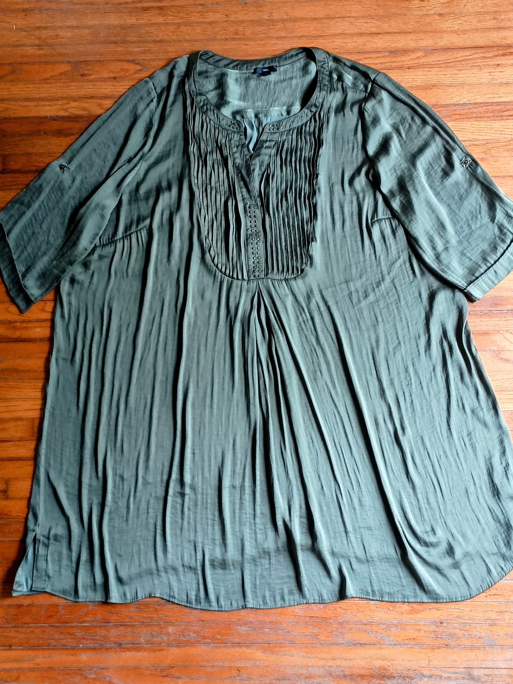 ellos Olive Green Pleated Short-Sleeve Tunic